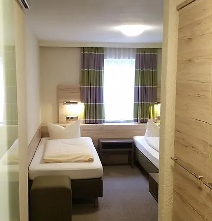 Mayerhofer Hotel 3*